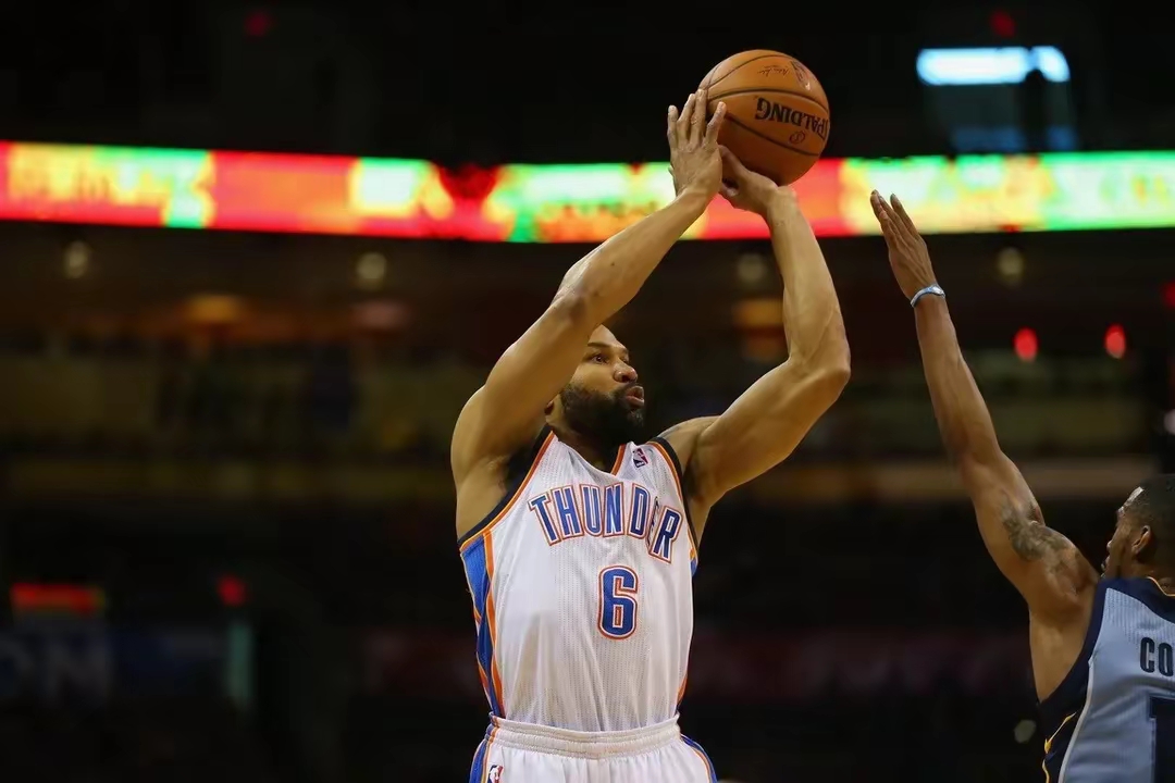 关于太狠了！犹他爵士今夜豪取连胜俄克拉荷马雷霆集结日遗憾出局，达拉斯独行侠完成体检备战NBA常规赛的信息